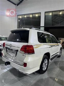 تويوتا لاندكروزر